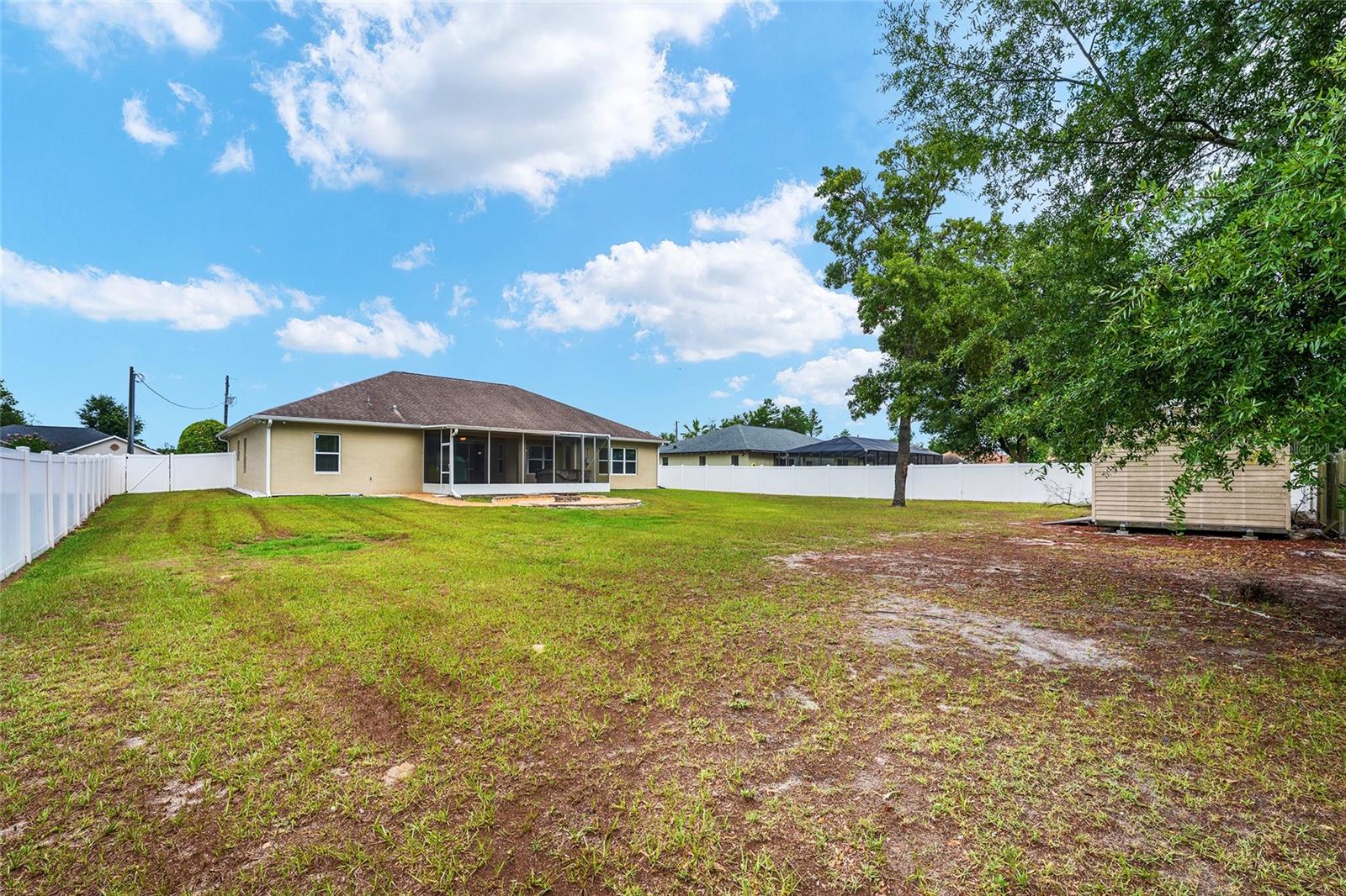 KINGSLAND COUNTRY ESTATE - Residential