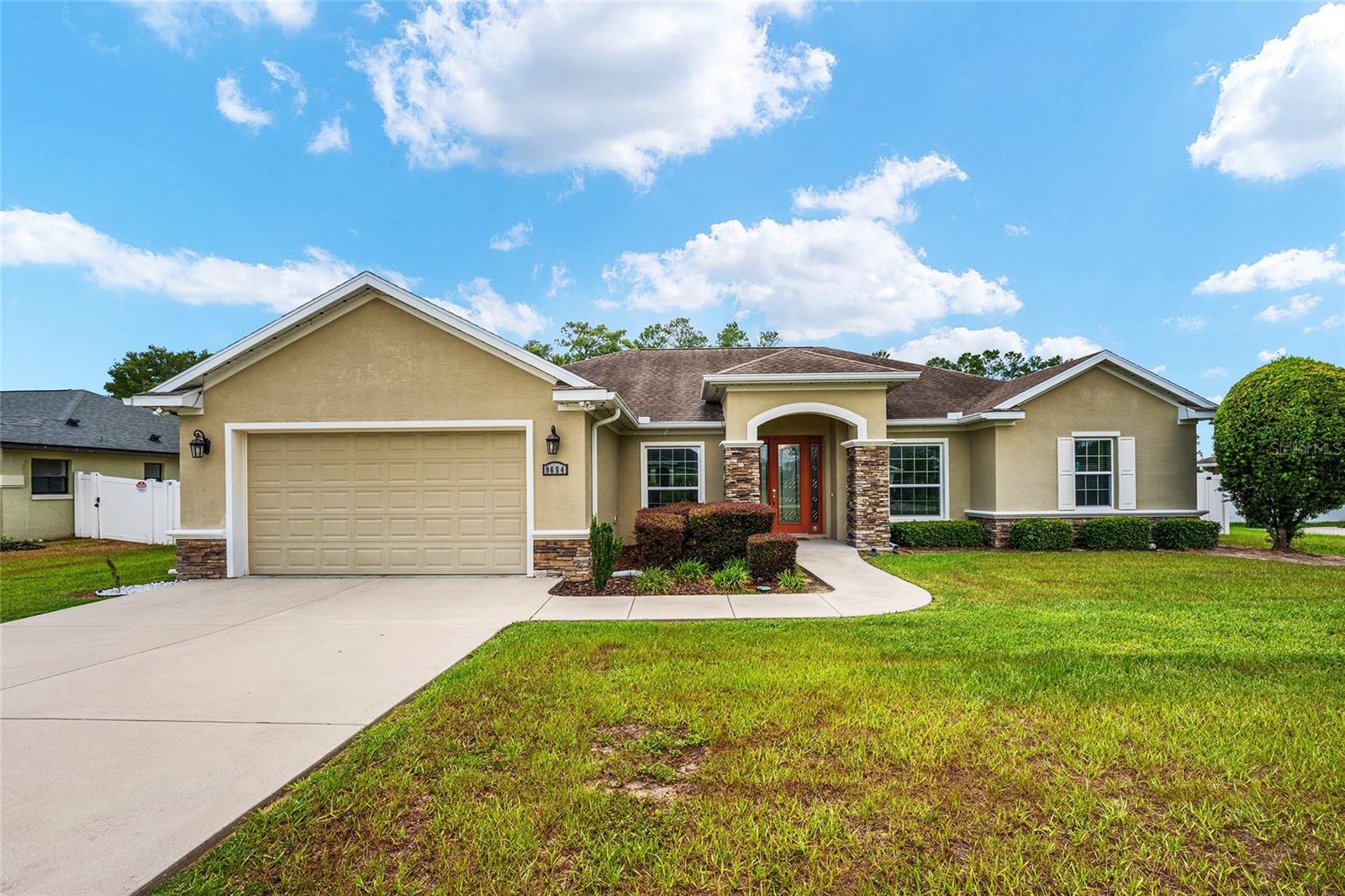 KINGSLAND COUNTRY ESTATE - Residential
