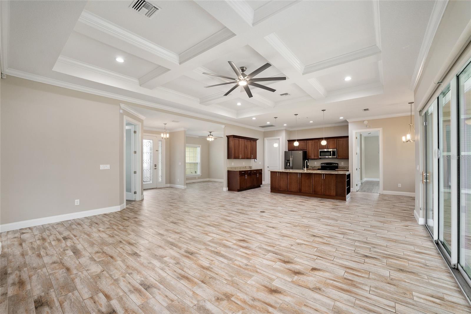 KINGSLAND COUNTRY ESTATE - Residential