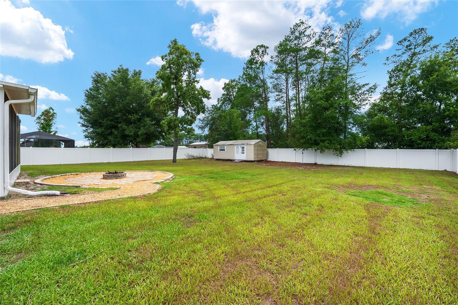 KINGSLAND COUNTRY ESTATE - Residential