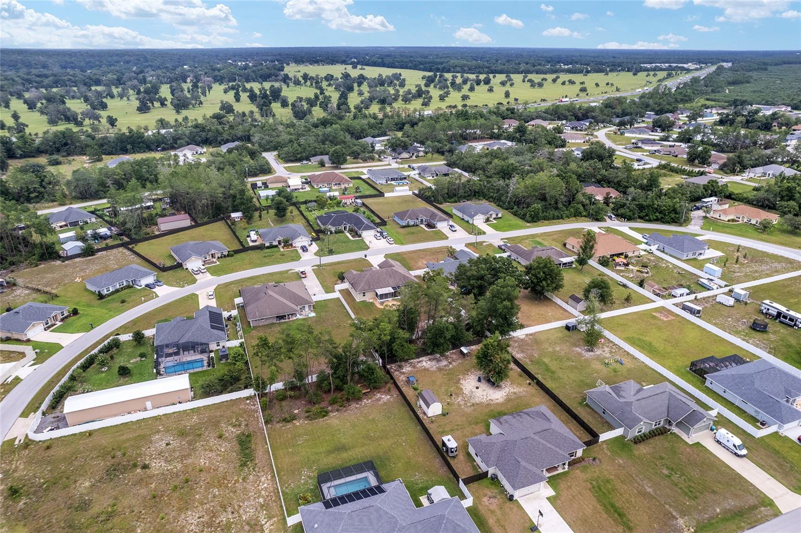 KINGSLAND COUNTRY ESTATE - Residential