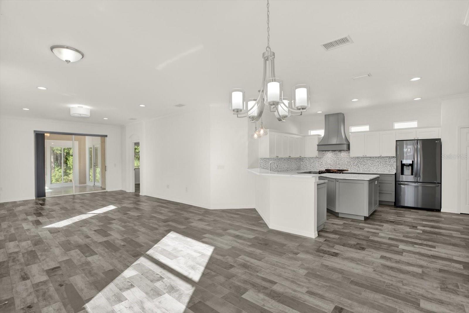 GROVES PHASE IV - Residential