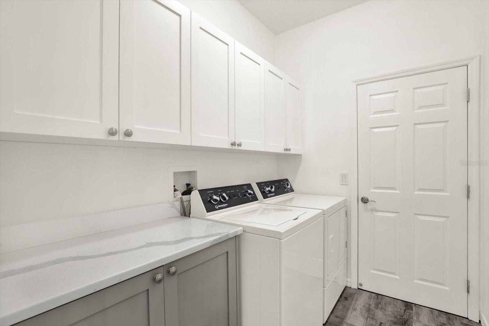 GROVES PHASE IV - Residential