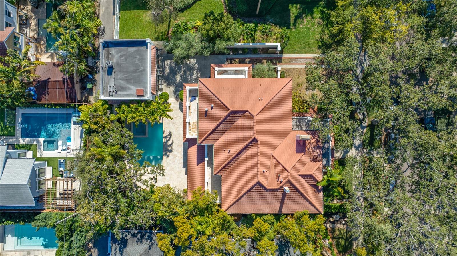 HYDE PARK WEST - Residential
