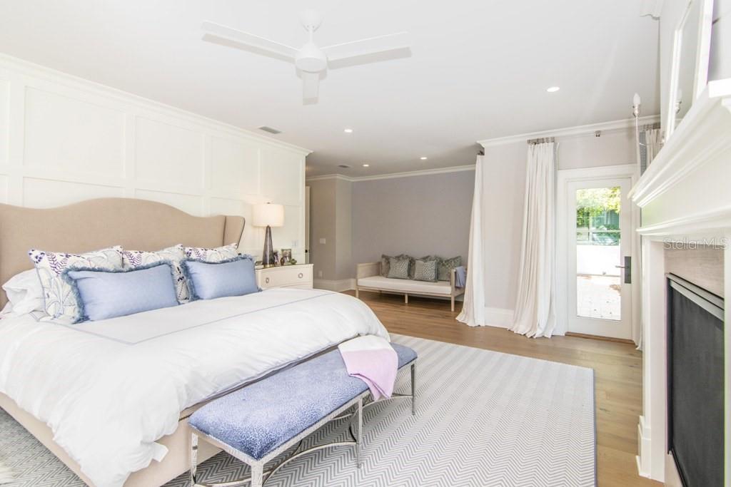 HYDE PARK WEST - Residential