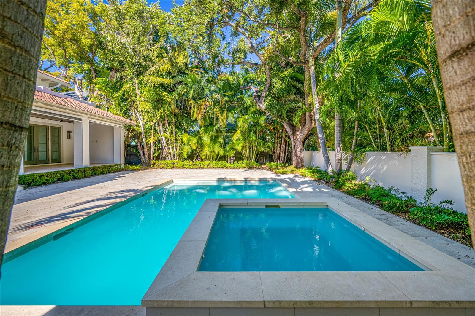 HYDE PARK WEST - Residential