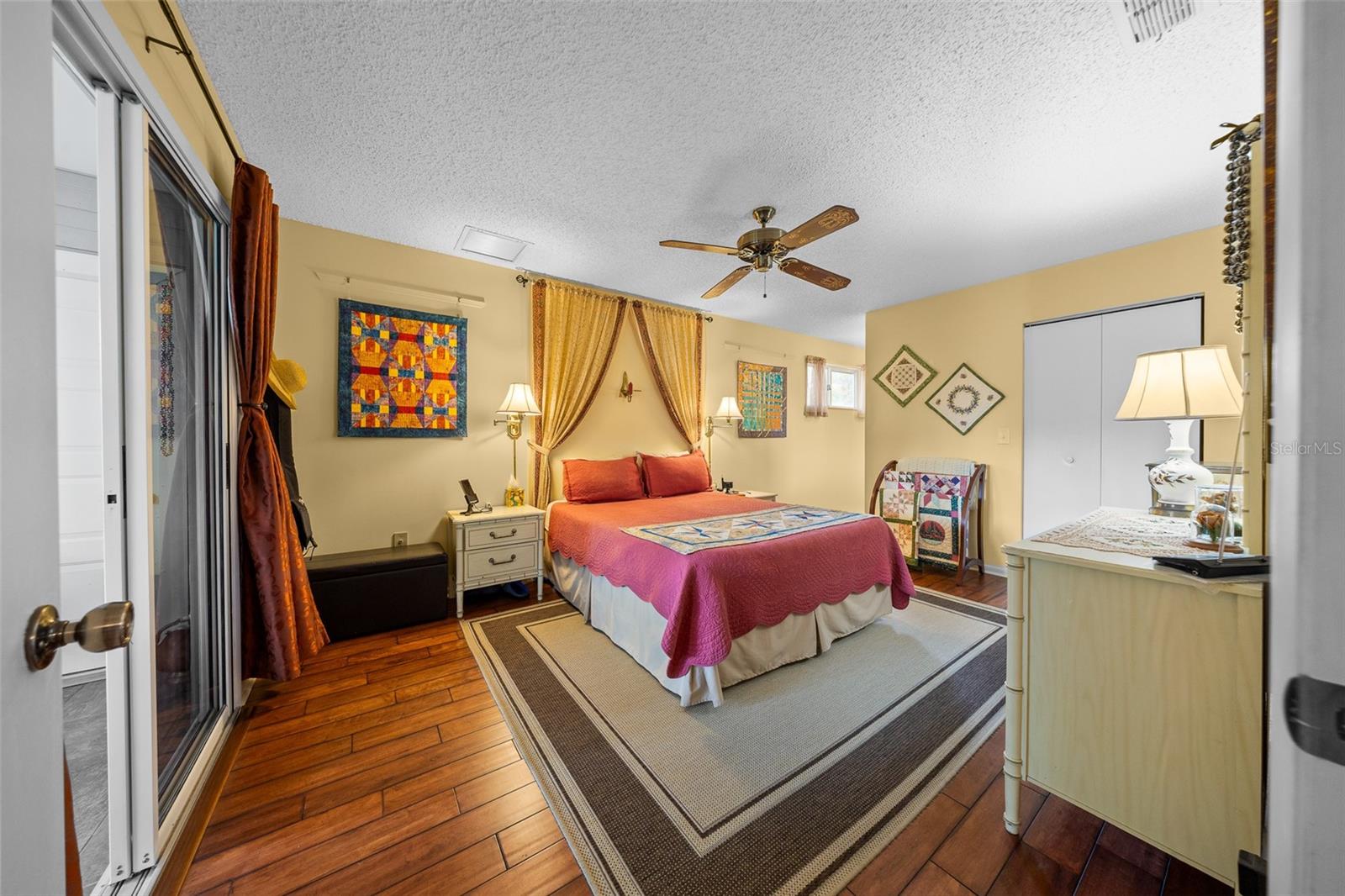 OAK RUN NBRHD 01 - Residential