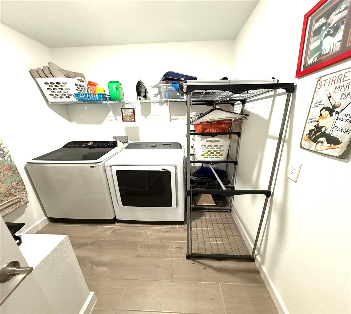 ANGELINE PH 1E - Residential