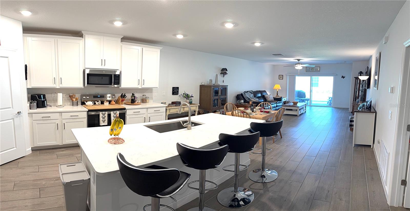 ANGELINE PH 1E - Residential