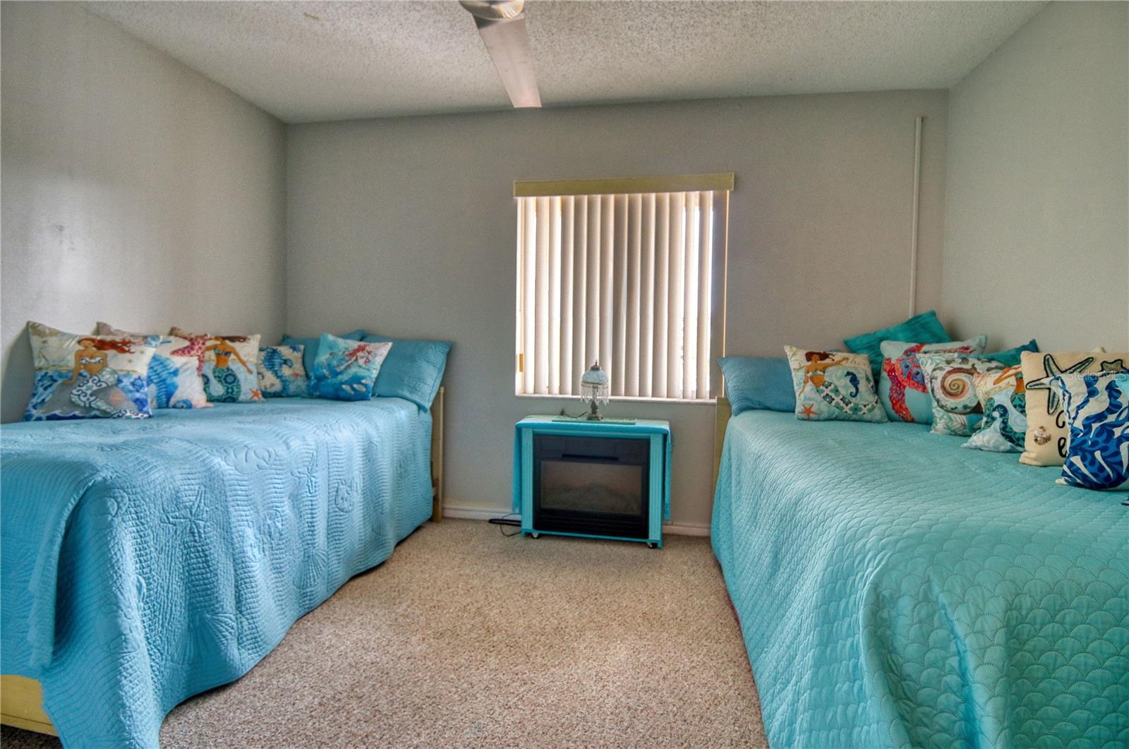 BAYSHORE ON THE LAKE APTS II SEC 3 - Residential