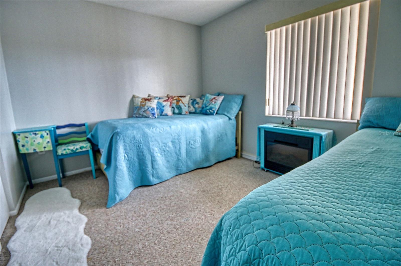 BAYSHORE ON THE LAKE APTS II SEC 3 - Residential