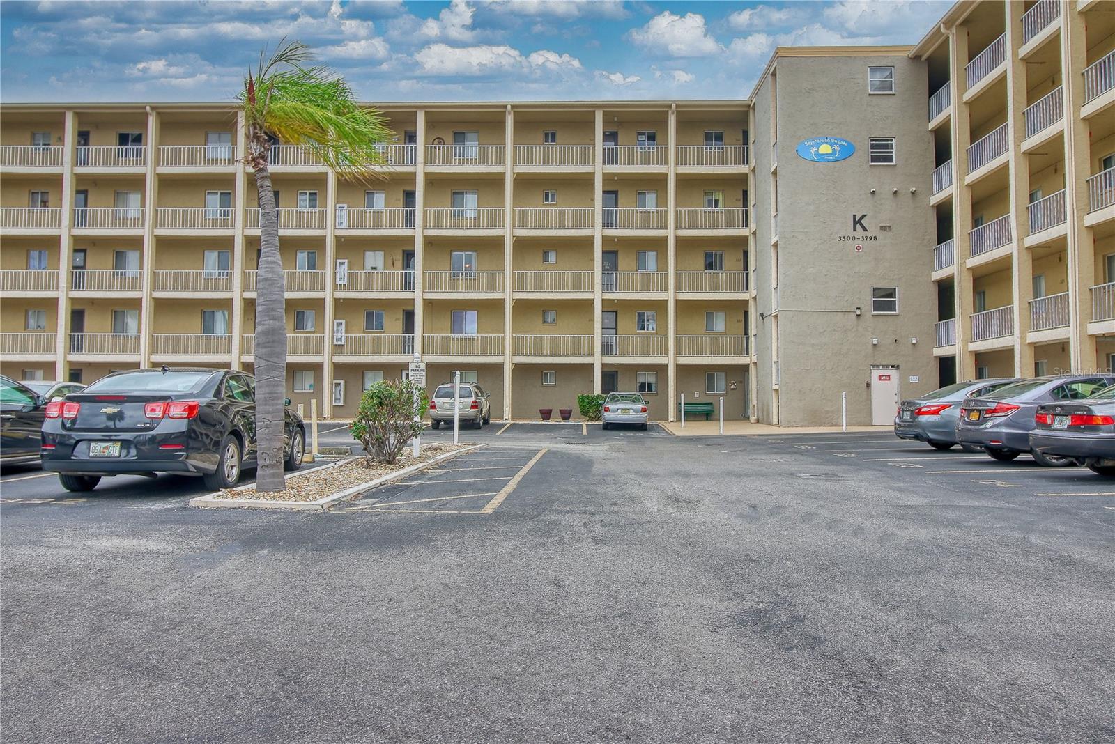 BAYSHORE ON THE LAKE APTS II SEC 3 - Residential