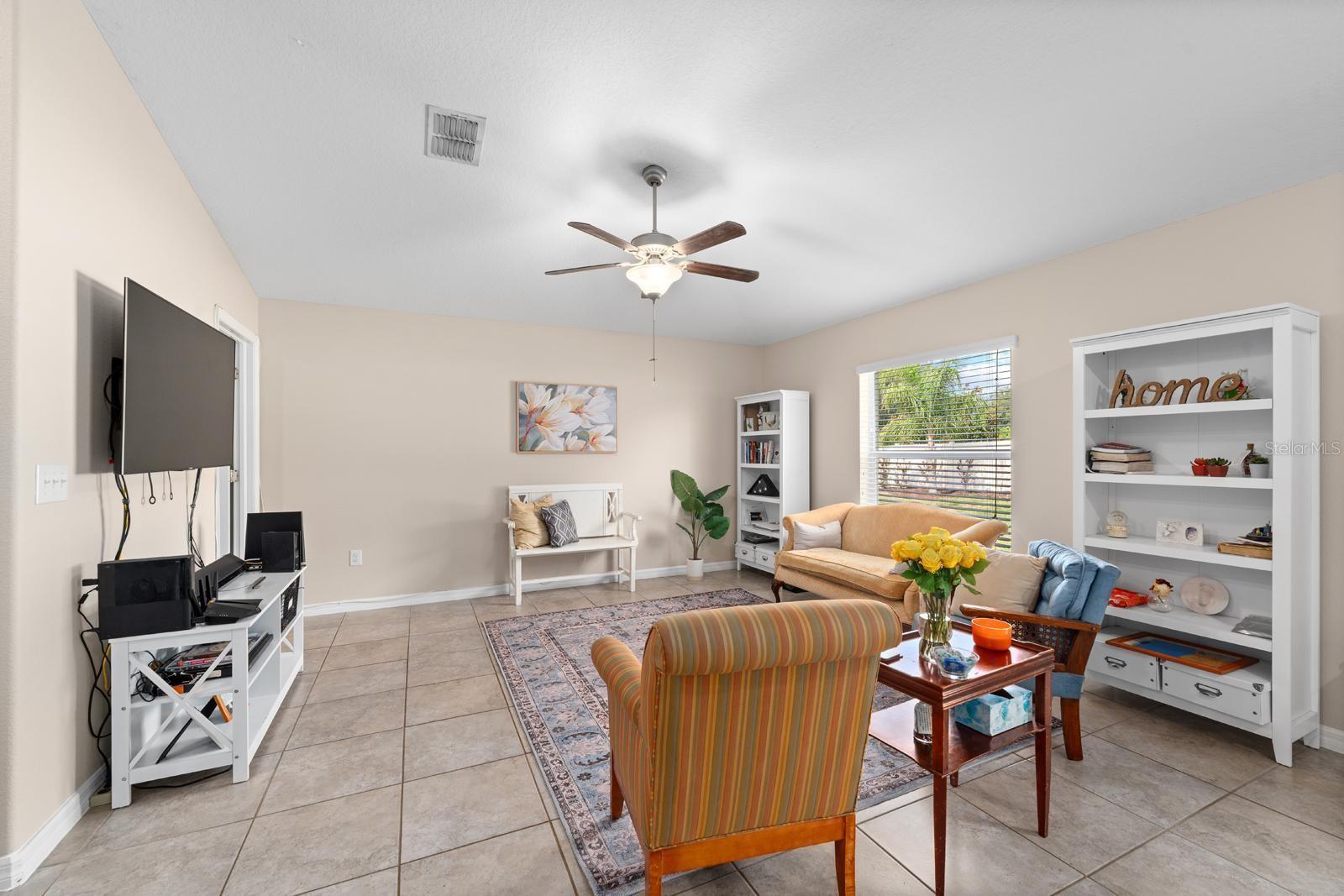 DOVER RIDGE - Residential