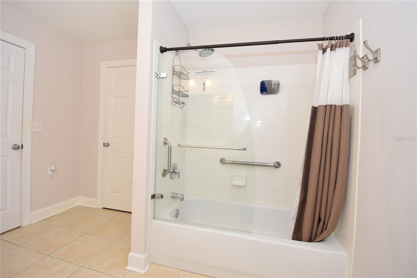 BELLA HARBOR CONDO - Residential