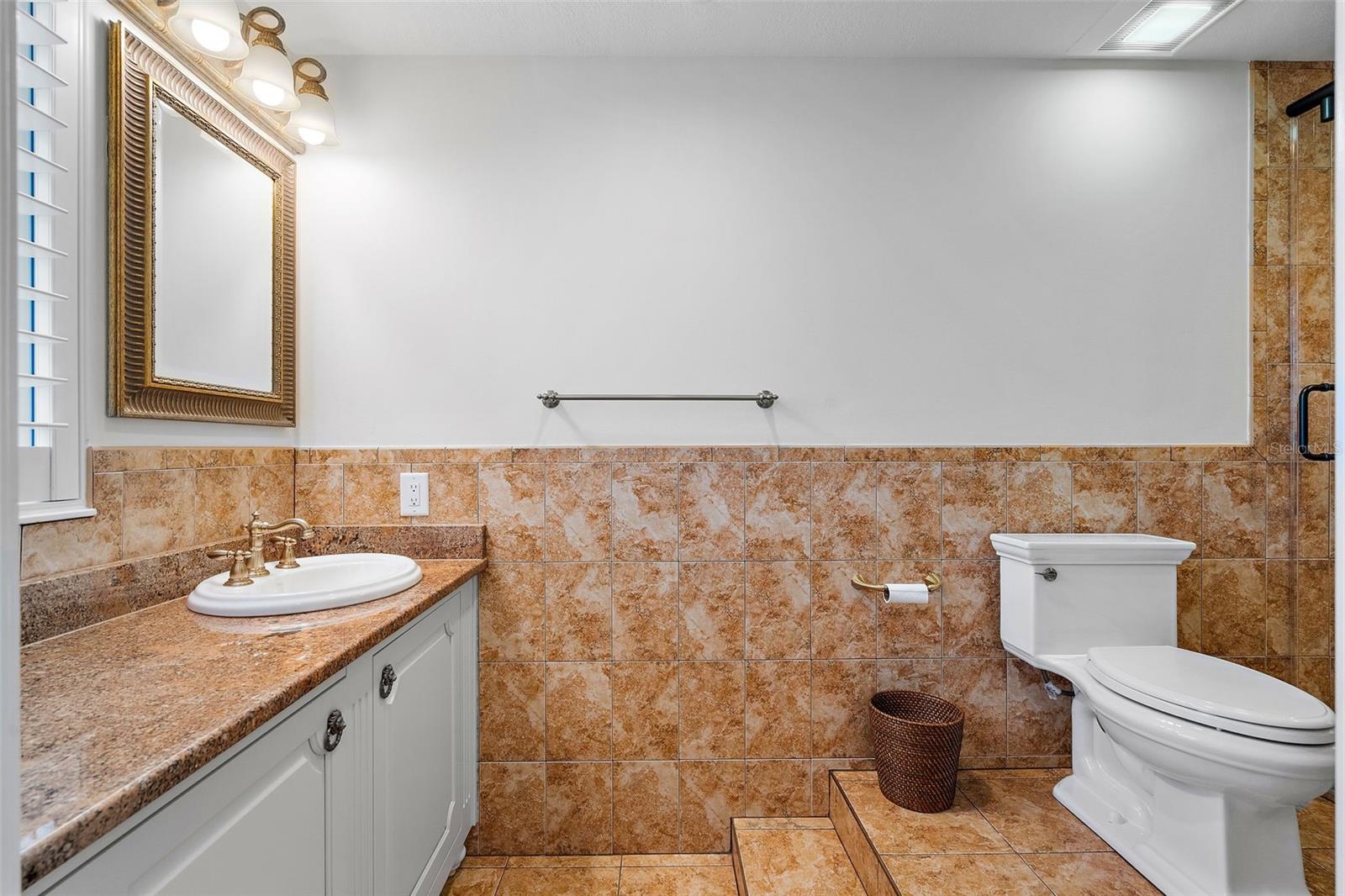 VINOY PLACE CONDO - Residential