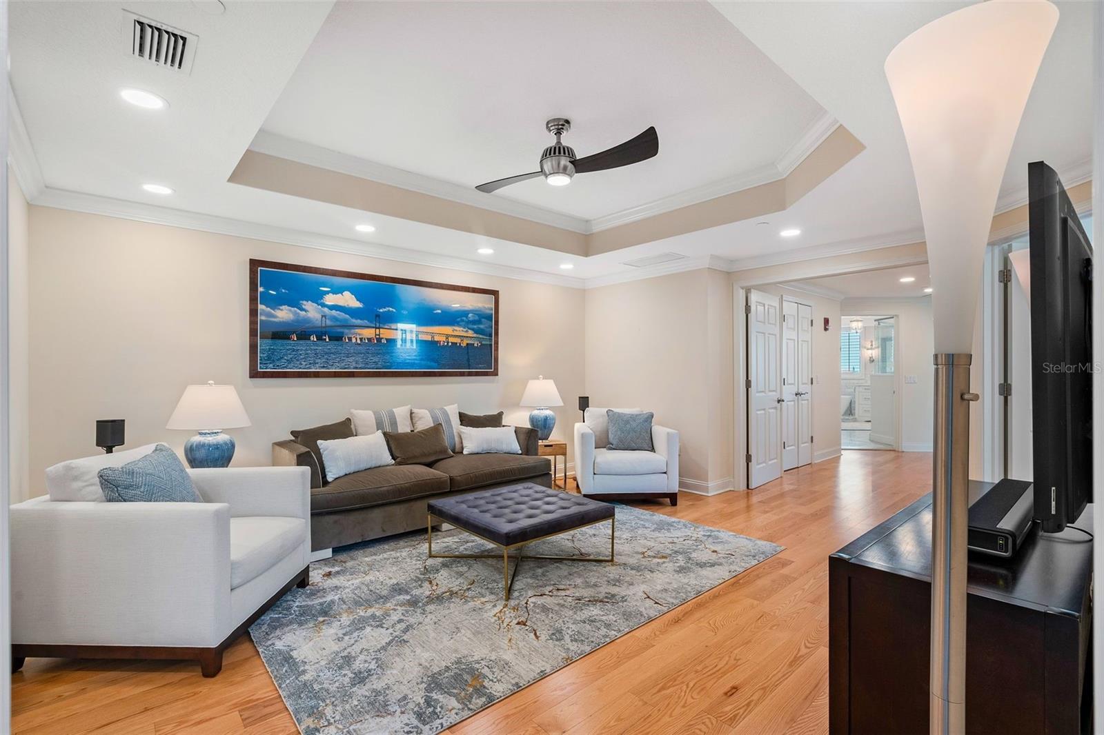 VINOY PLACE CONDO - Residential