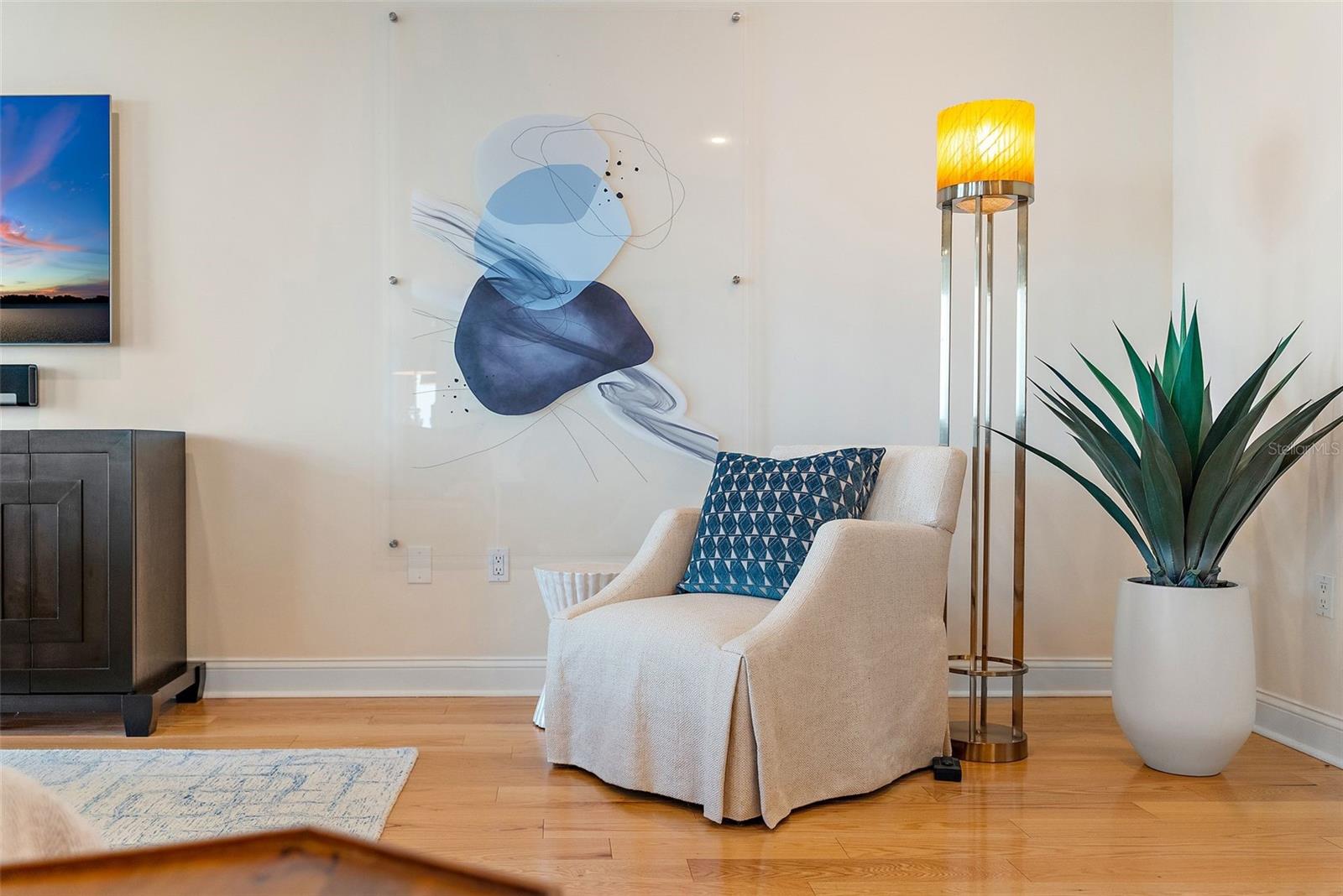VINOY PLACE CONDO - Residential