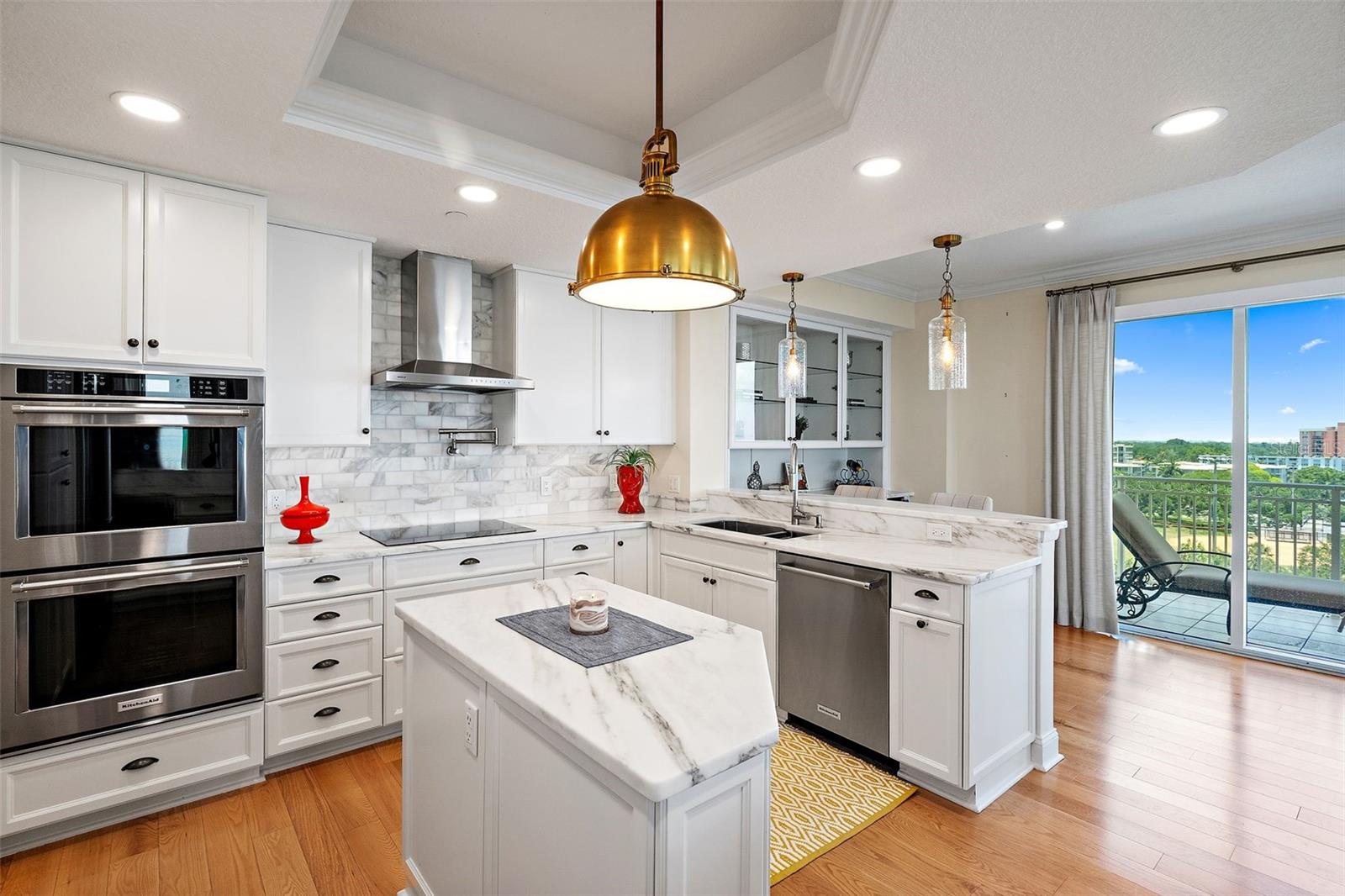 VINOY PLACE CONDO - Residential