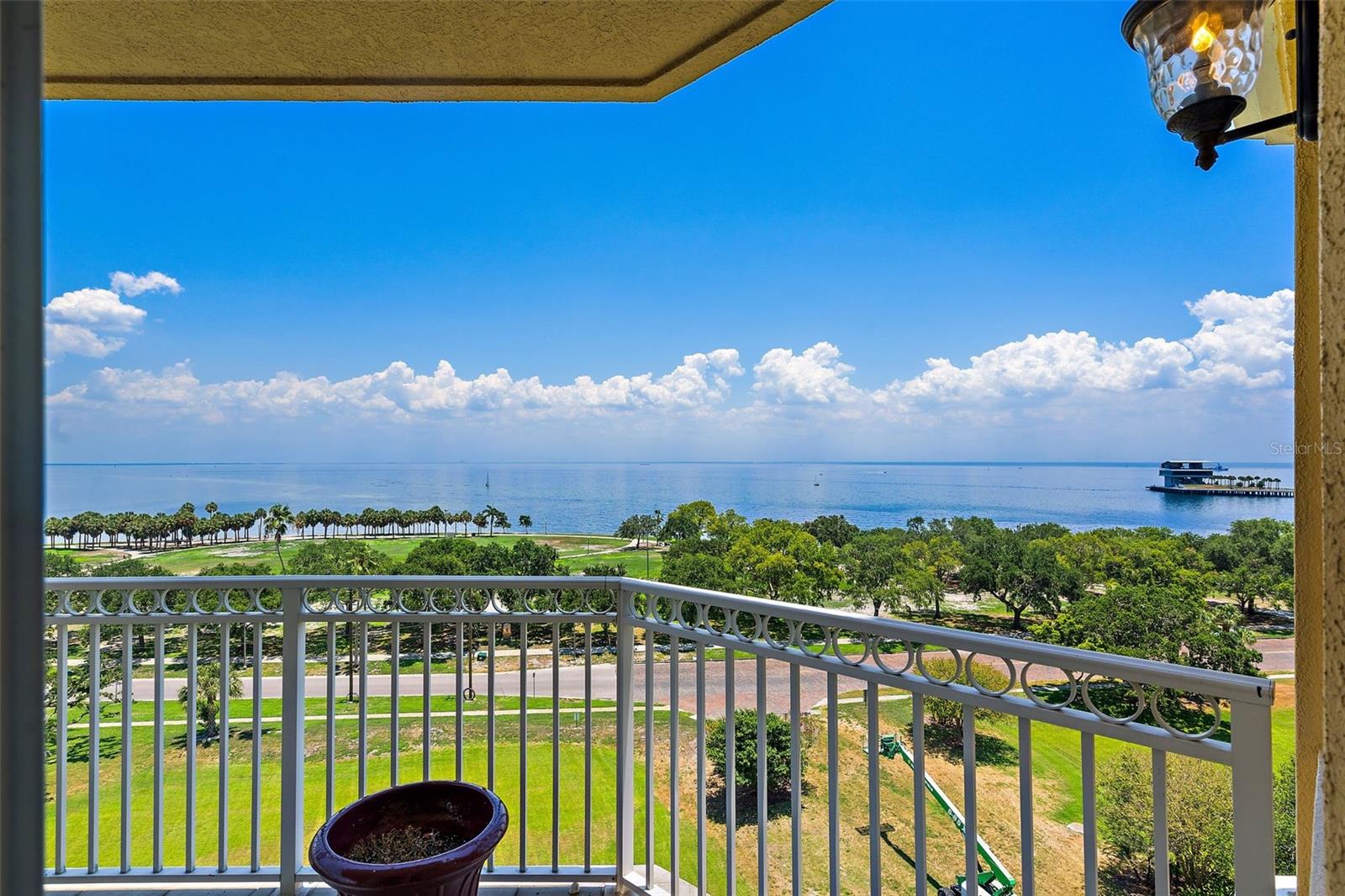 VINOY PLACE CONDO - Residential