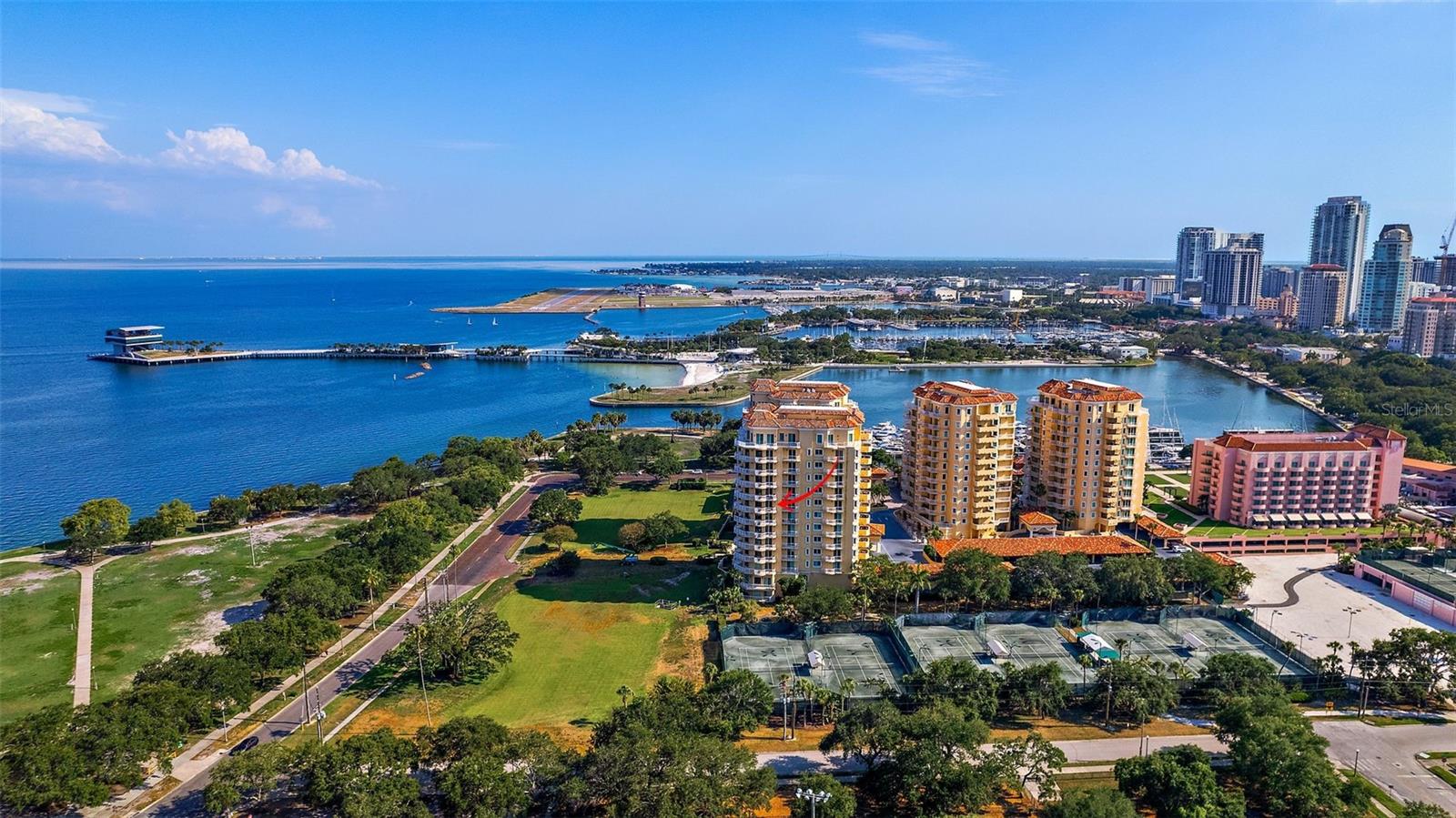 VINOY PLACE CONDO - Residential
