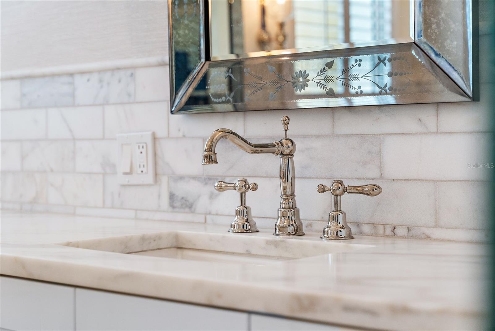 VINOY PLACE CONDO - Residential