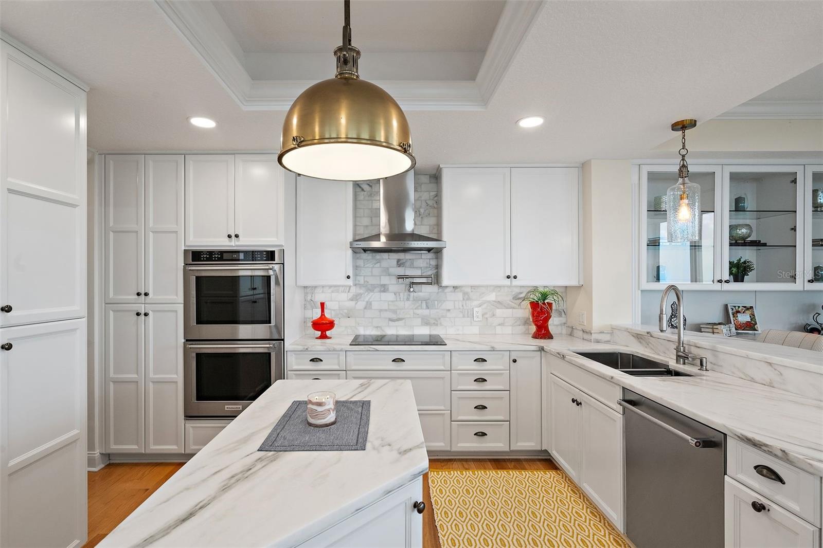 VINOY PLACE CONDO - Residential