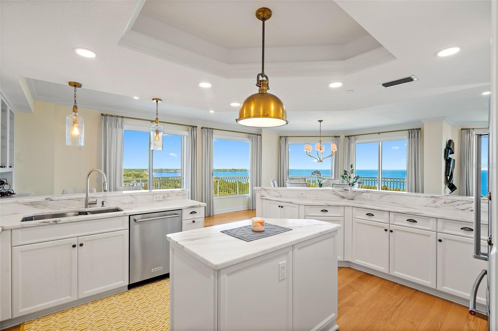 VINOY PLACE CONDO - Residential