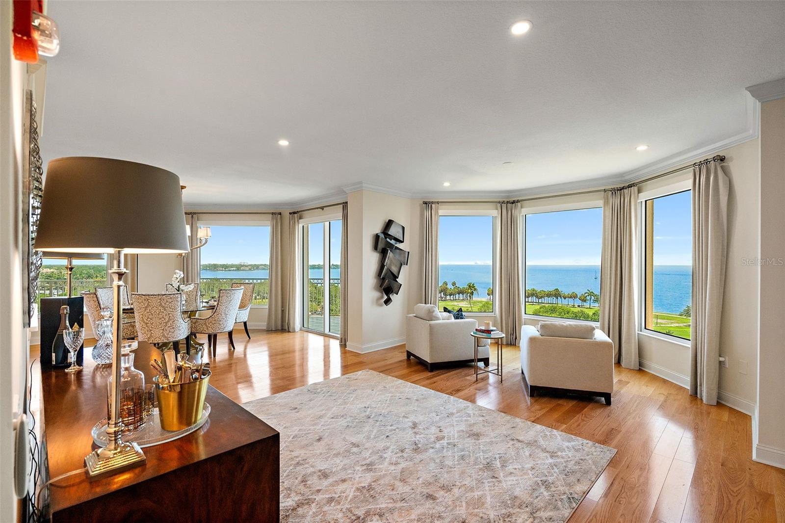 VINOY PLACE CONDO - Residential