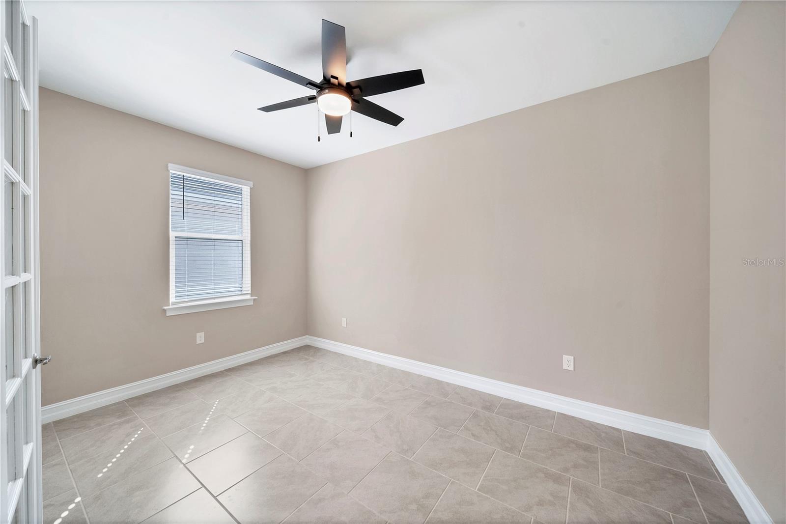 PALENCIA - Residential Lease