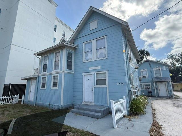 Attention Investors and Developers!

We are excited to present a prime land redevelopment opportunity that allows for the construction of up to 20 residential units. Currently, the property features two buildings comprising a total of 6 existing dwelling units. The optimal strategy for maximizing this property’s potential would involve acquiring it, allowing the existing leases to run their course, and then demolishing the current structures. Once cleared, you can proceed with the development of up to 20 new units, transforming this site into a vibrant community space. Don’t miss out on this chance to invest in a promising and lucrative project!