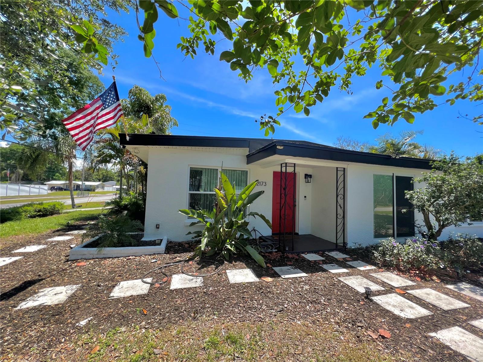 LAKE CITRUS ESTATES 1ST ADD - Residential Lease