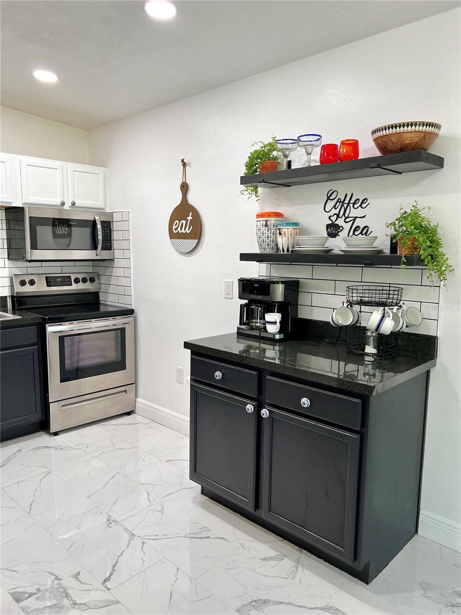 LAKE CITRUS ESTATES 1ST ADD - Residential Lease