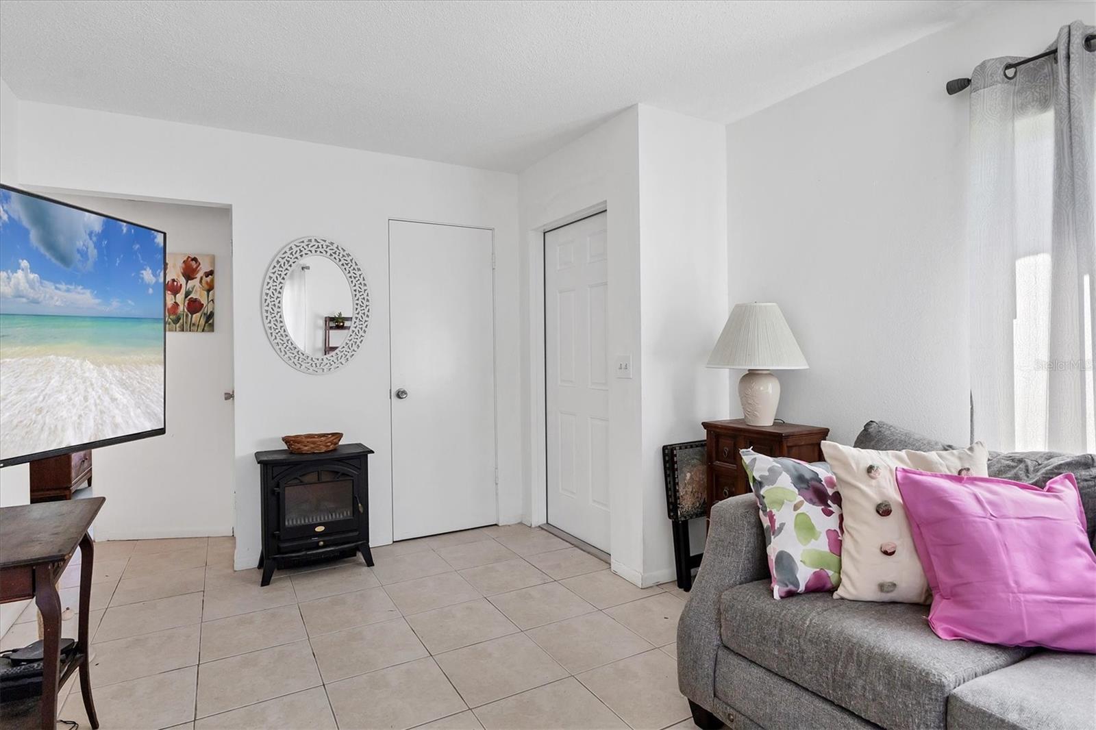 STRATHMORE VILLA SEC 07 - Residential