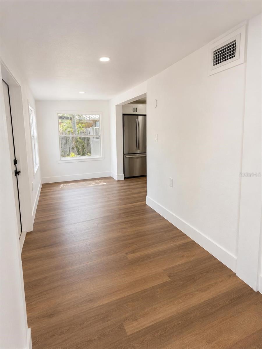 GLENDALE HEIGHTS - Residential
