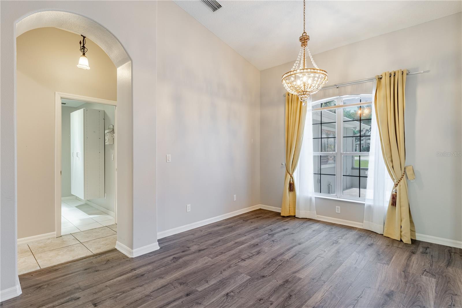 LEGACY LEESBURG - Residential