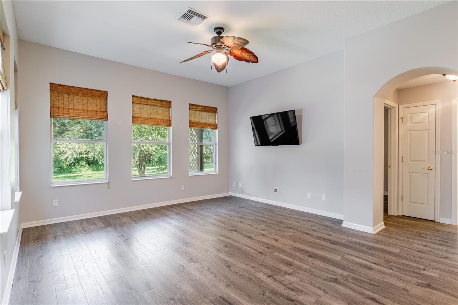 LEGACY LEESBURG - Residential