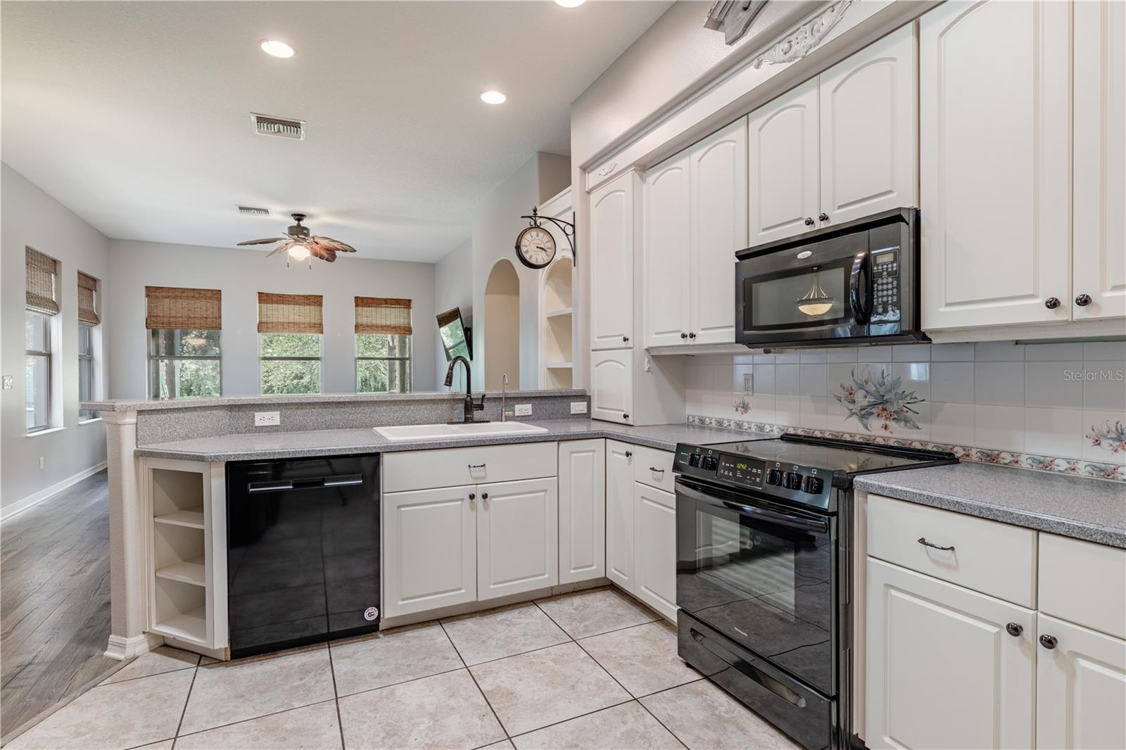 LEGACY LEESBURG - Residential
