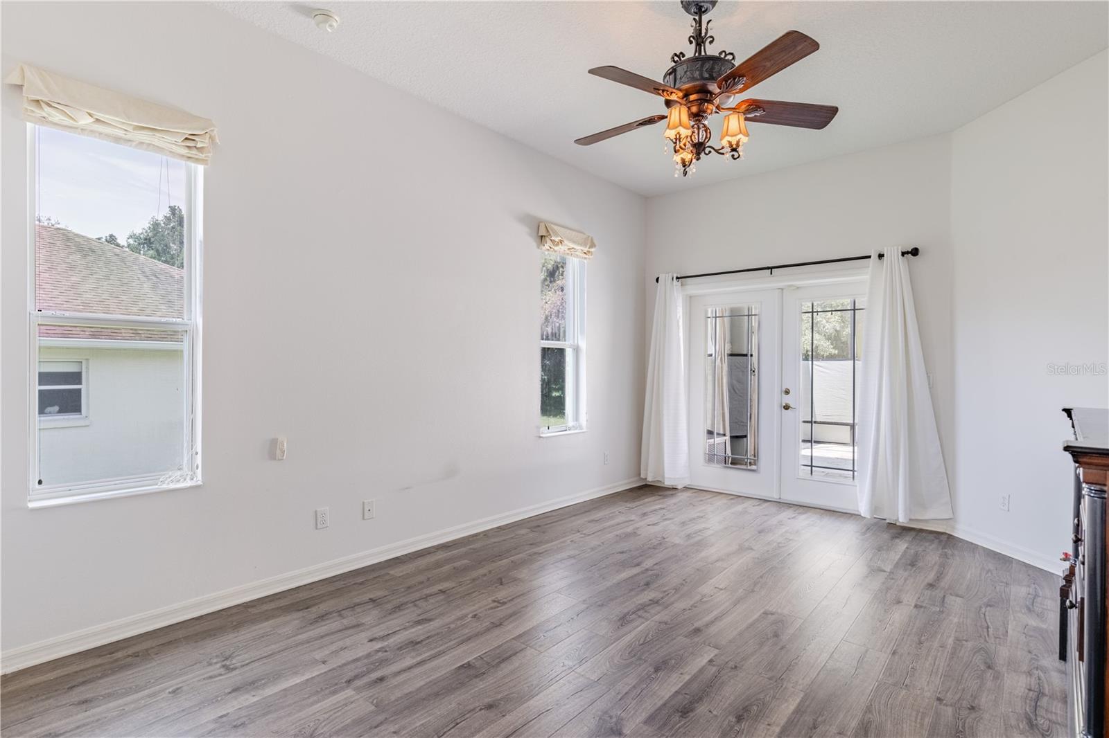 LEGACY LEESBURG - Residential