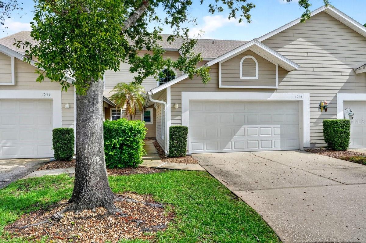FAIRWAY CHASE CONDO PH 01-08 - Residential