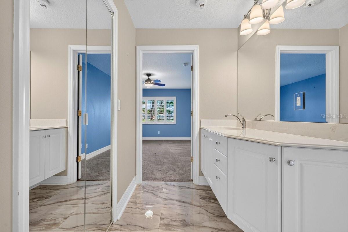 FAIRWAY CHASE CONDO PH 01-08 - Residential