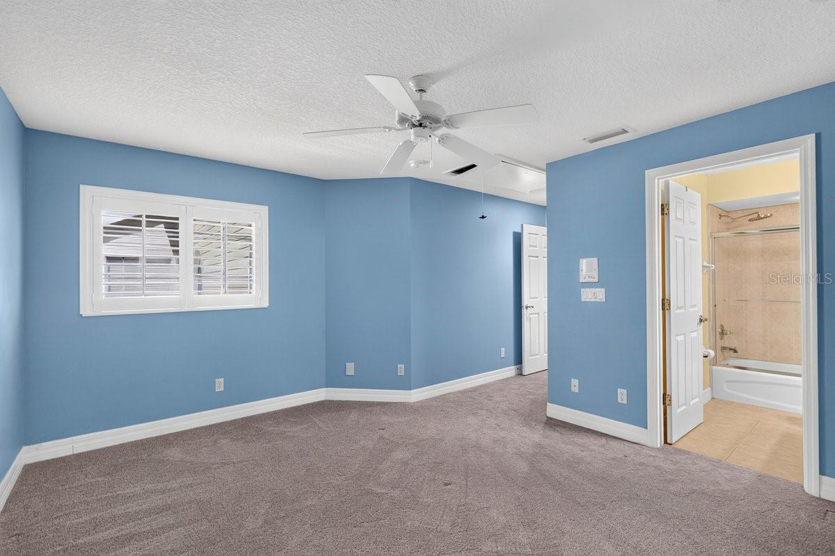 FAIRWAY CHASE CONDO PH 01-08 - Residential