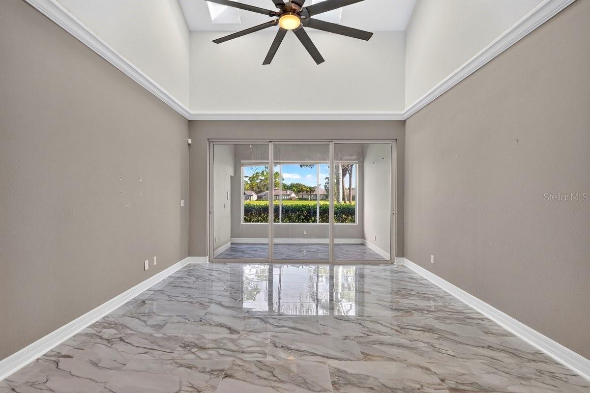 FAIRWAY CHASE CONDO PH 01-08 - Residential