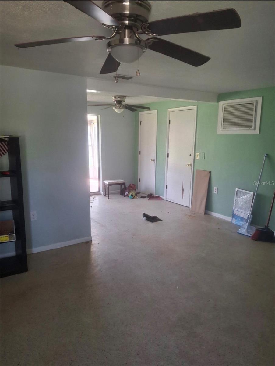 EASTWOOD ACRES - Residential
