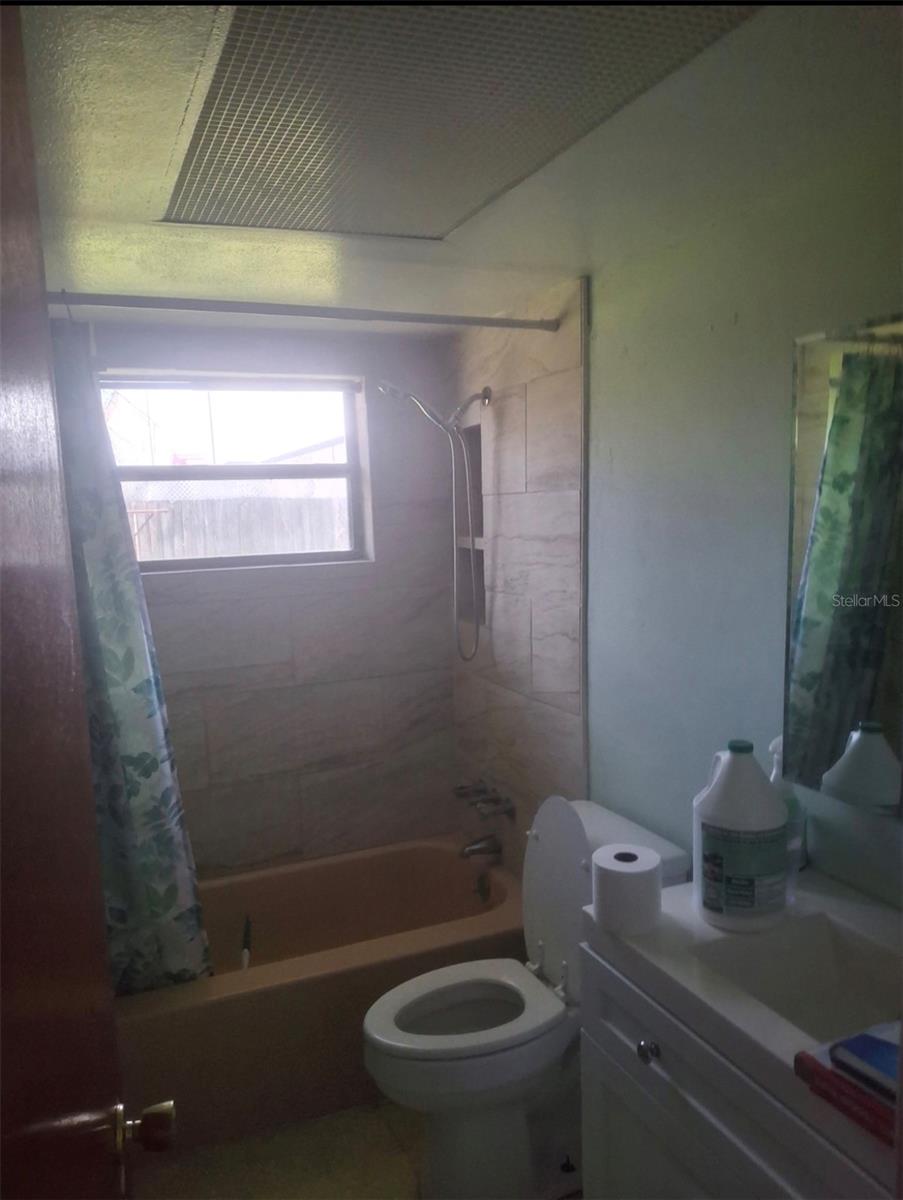 EASTWOOD ACRES - Residential