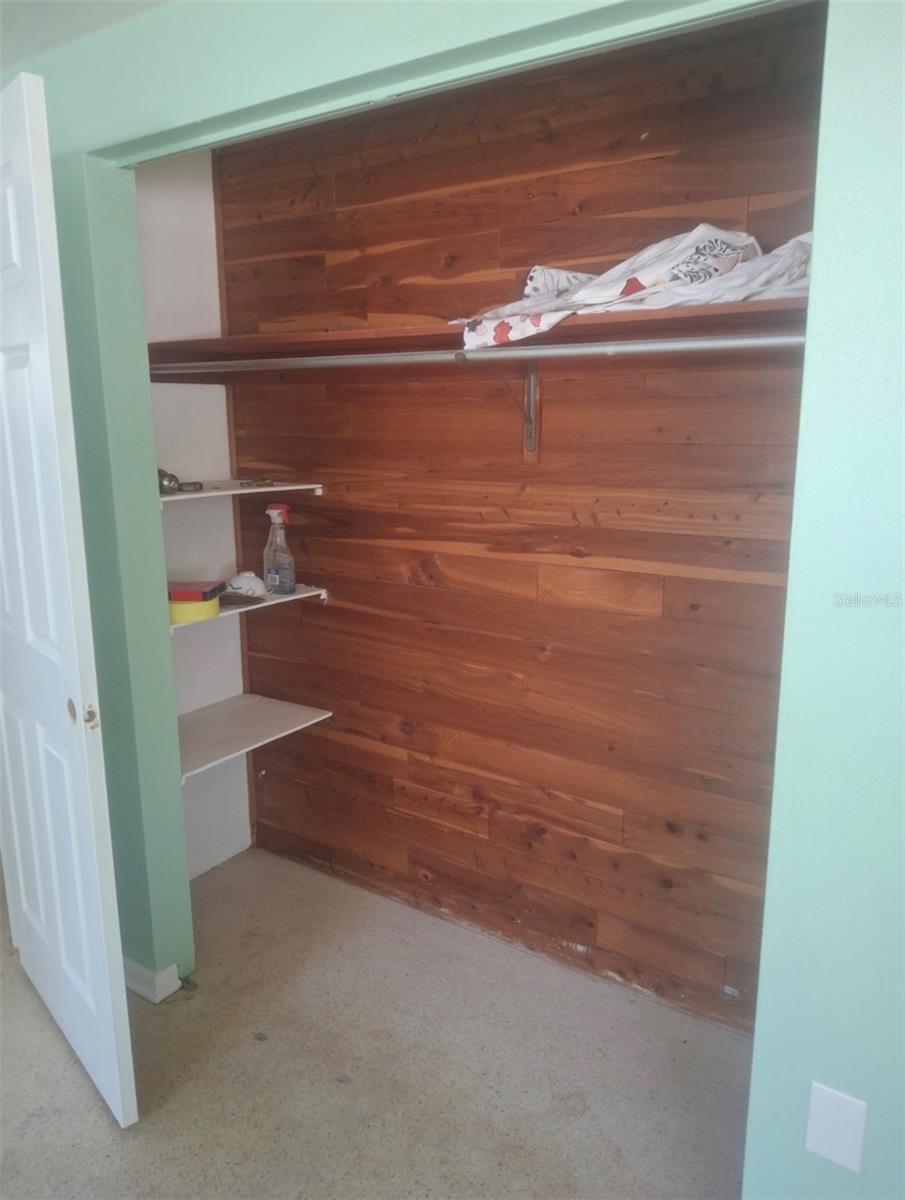 EASTWOOD ACRES - Residential