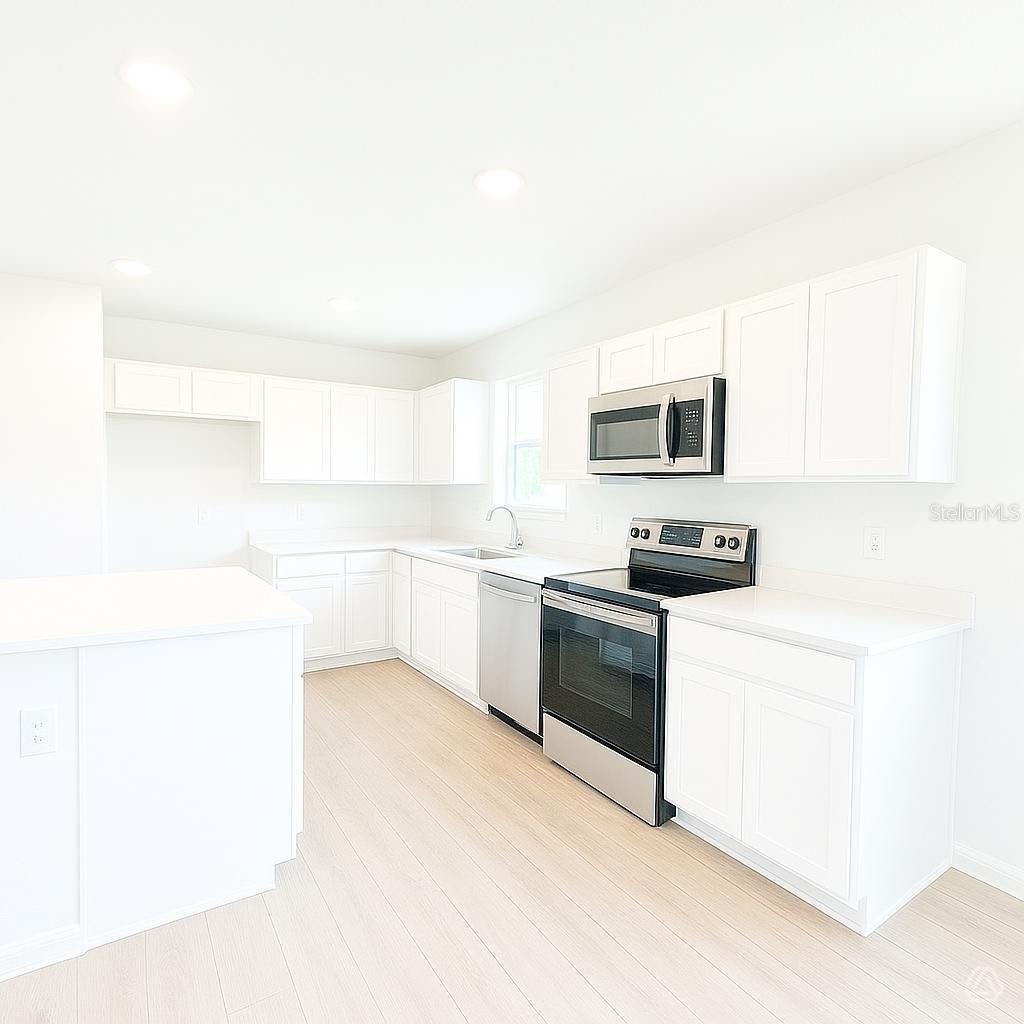 BROADLEAF - Residential