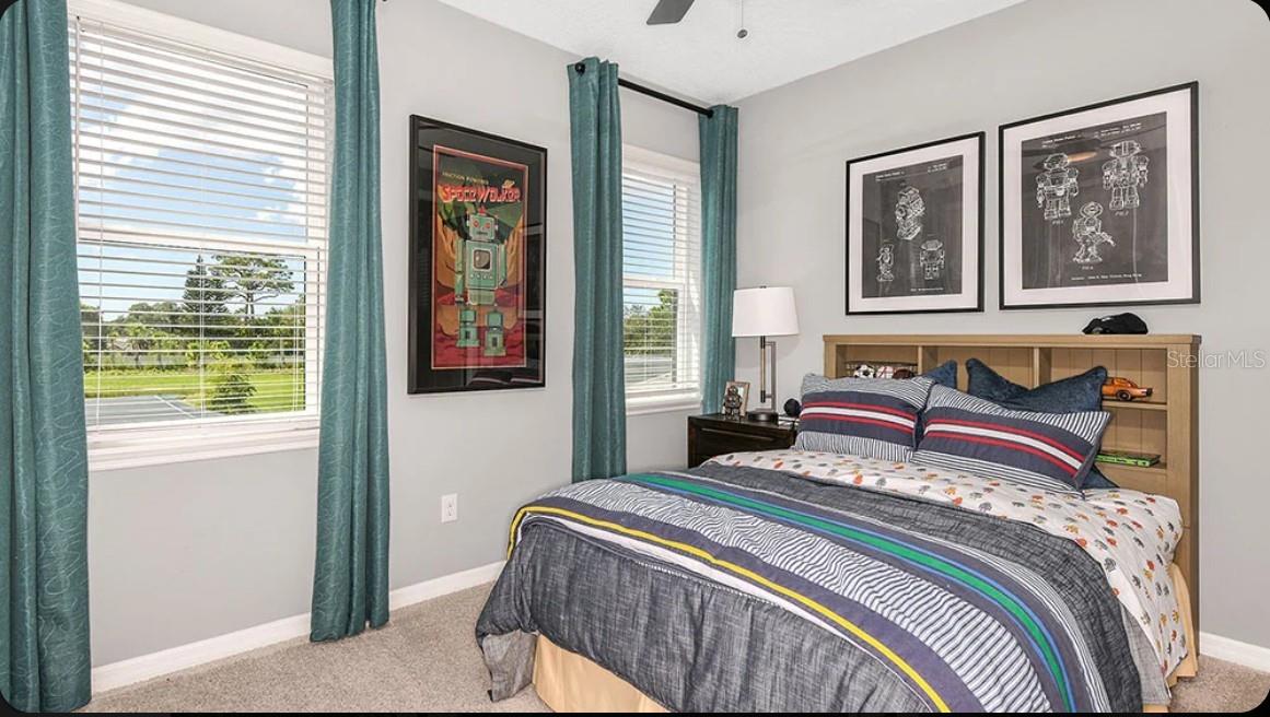 HILLCREST - Residential