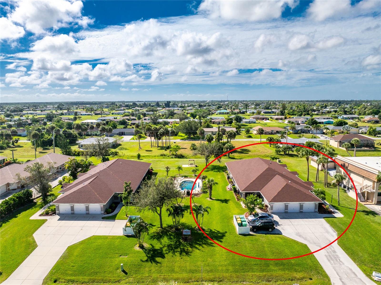 EL SOMBRERO VILLAGE - Residential
