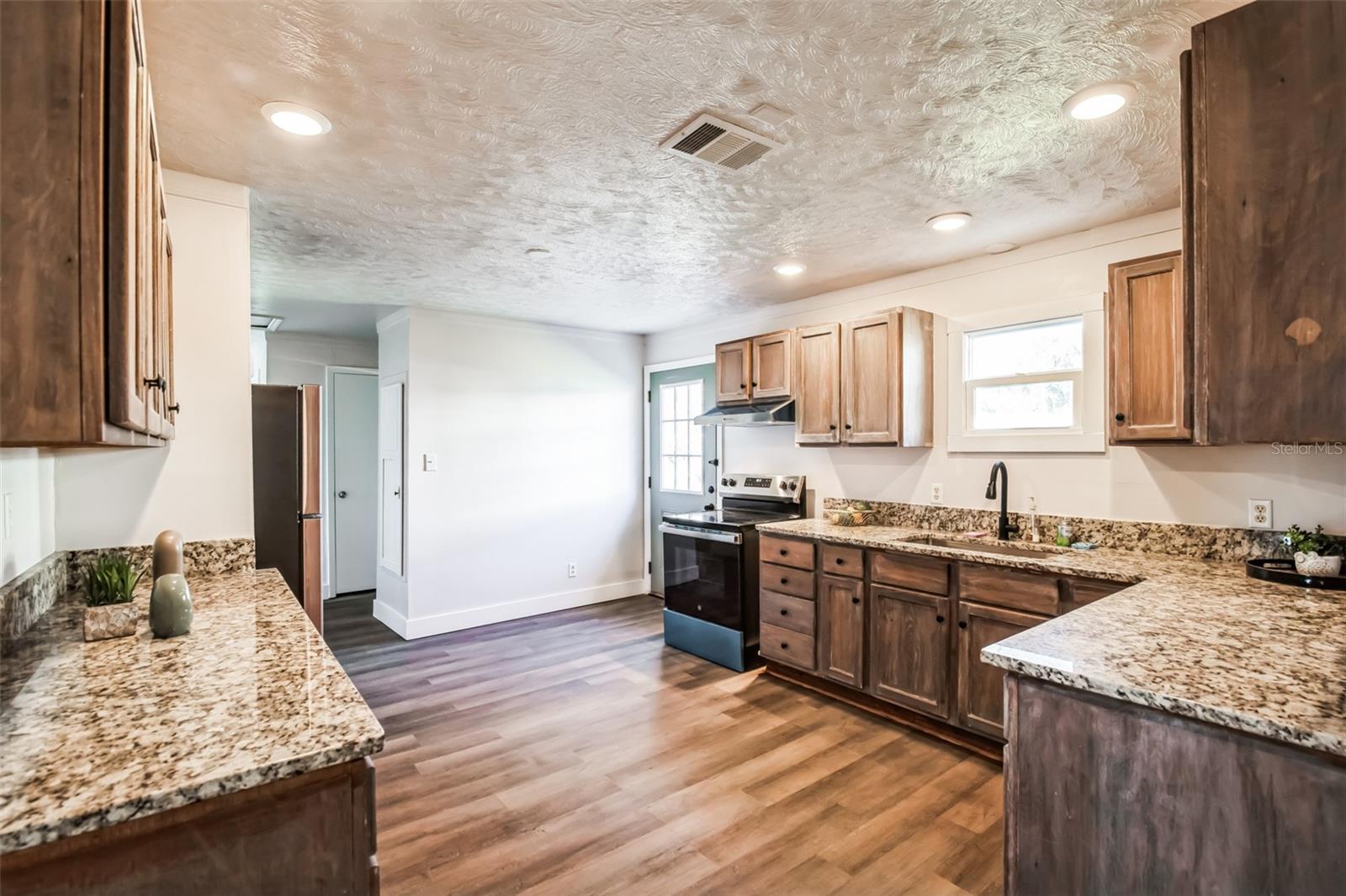 PONDEROSA - Residential