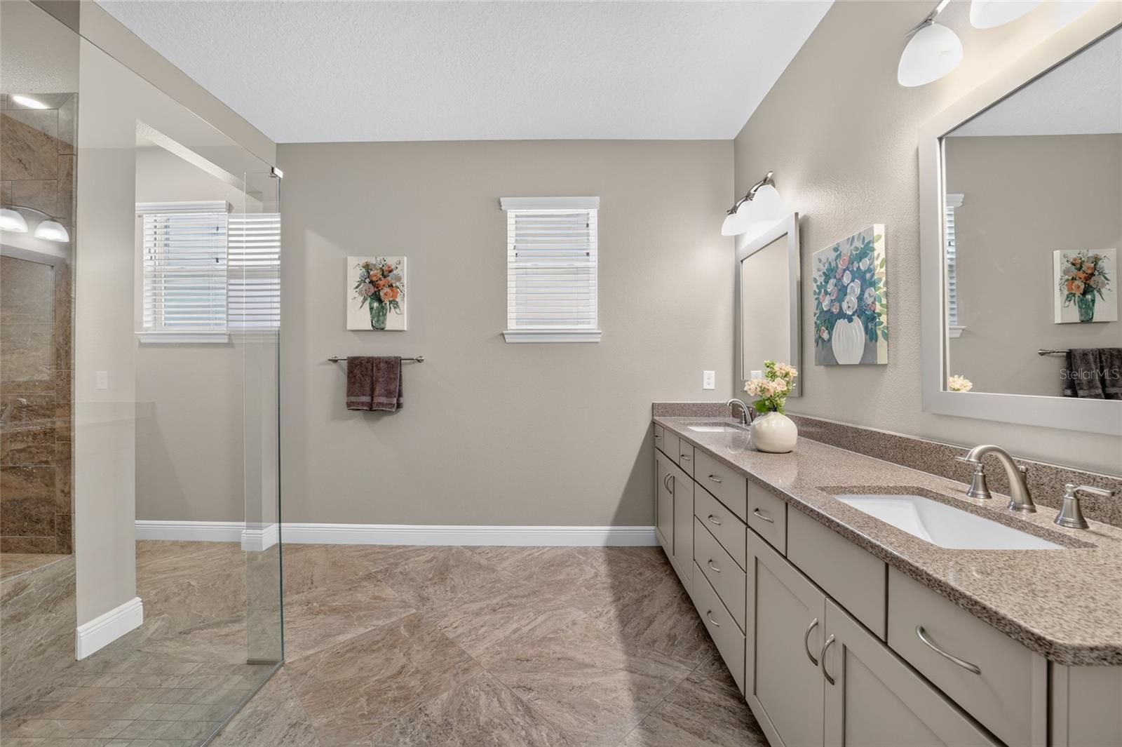 CANDLER HILLS SANCTUARY - Residential